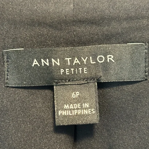 Ann Taylor velvet blazer - Picture 6 of 15